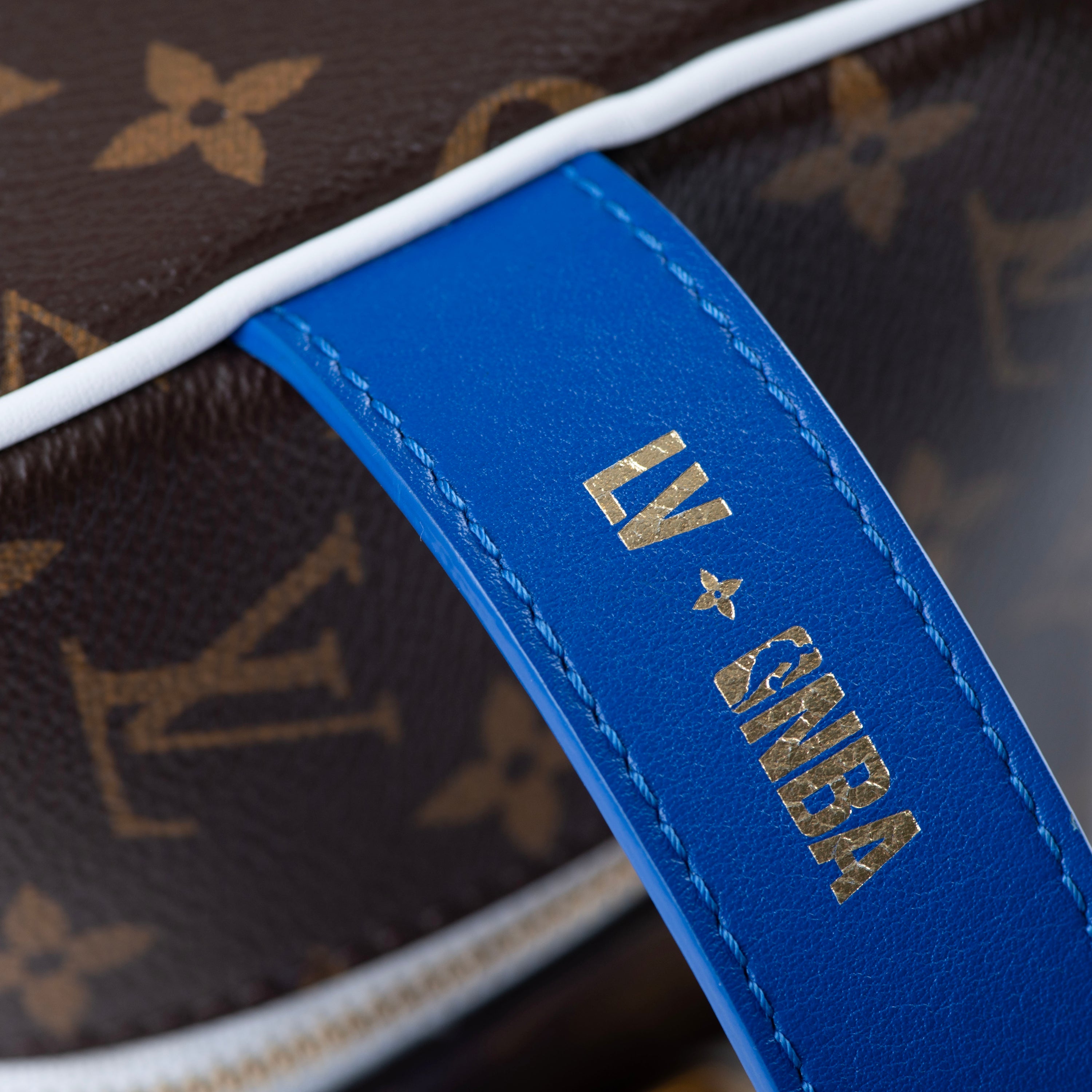 KIT DOPP LOUIS VUITTON X NBA