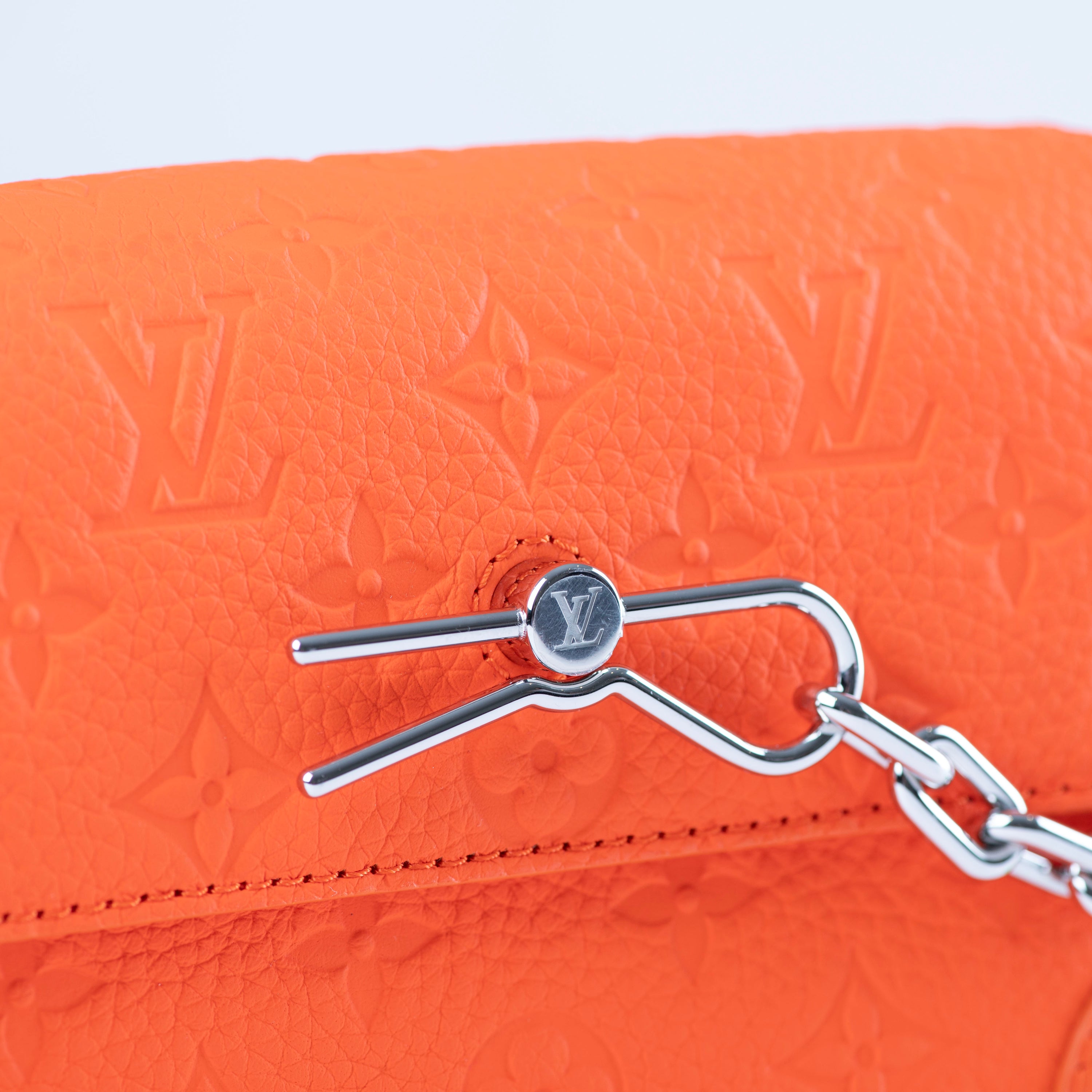 BAIN À VAPEUR ORANGE LOUIS VUITTON